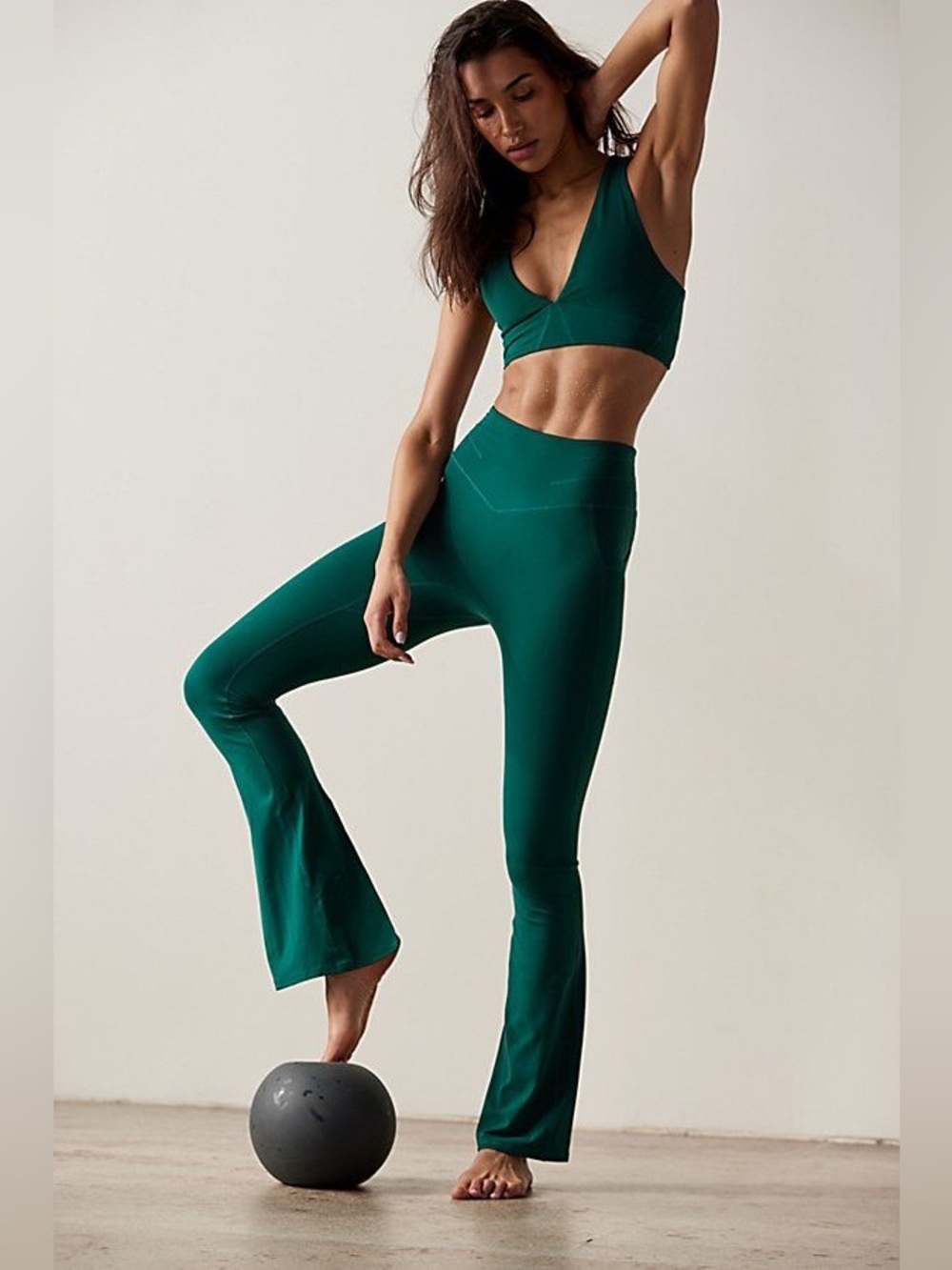 Free People Movement Never Better Flare Leggings Size Large Green